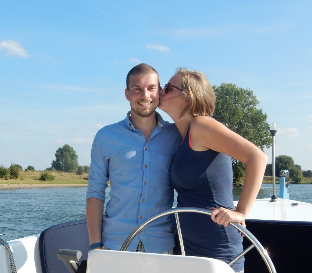Marcel_05_boat1-1024x896